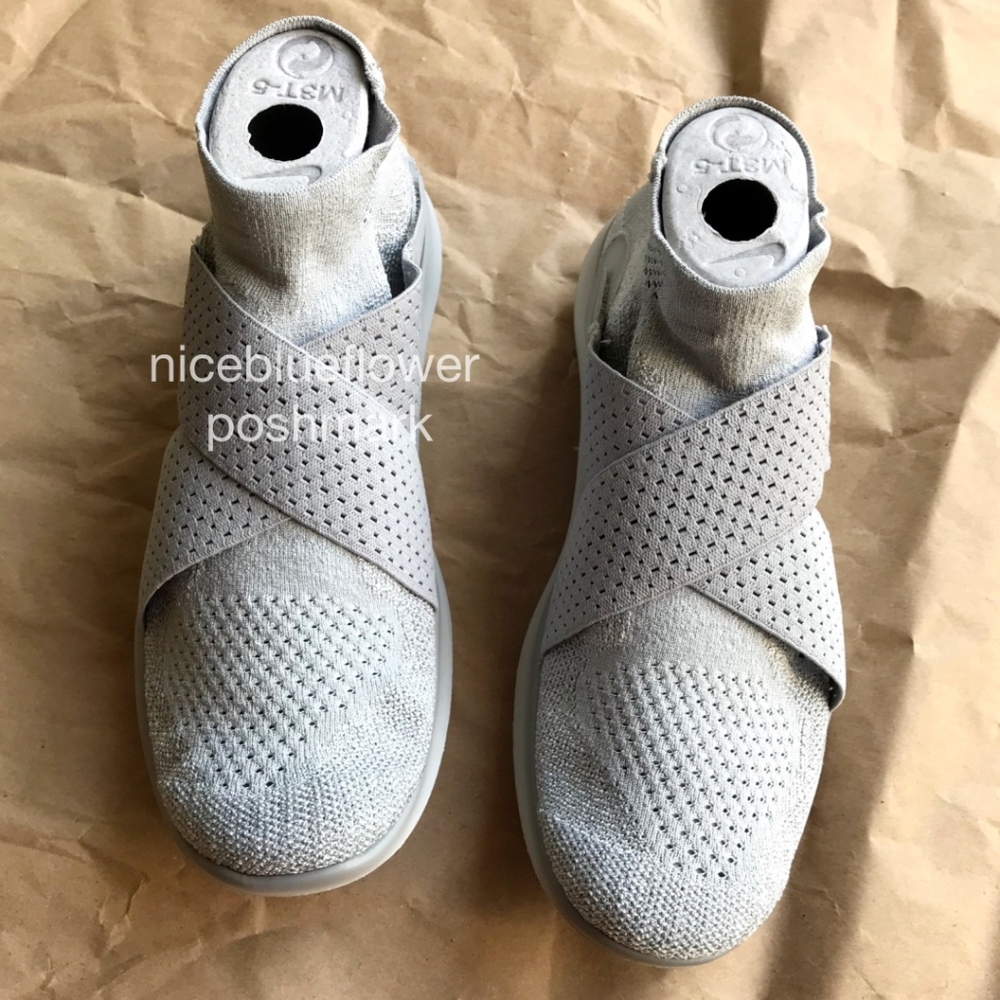 NIKE Free RN MOTION FLYKNIT NEW Grey women 7.5 - Picture 3 of 5